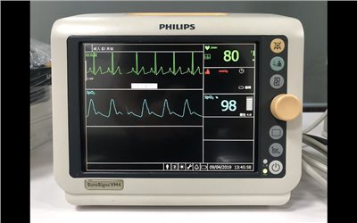生理監視器 廠牌:PHILIPS 型號:VM4